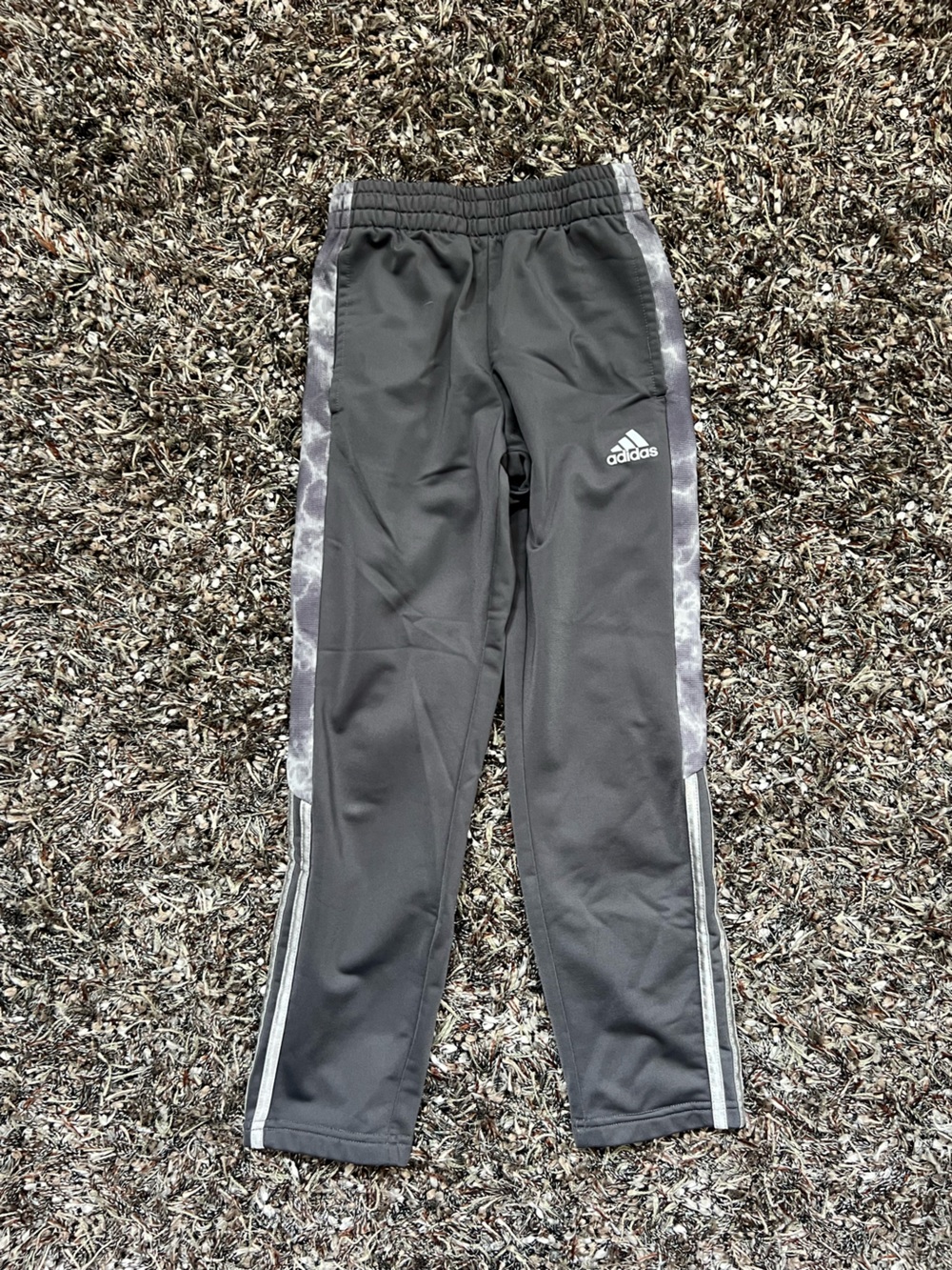 Adidas Boys Track Pants Youth Small 8 Gray Camo Stripe